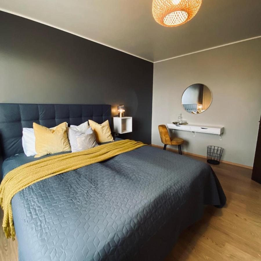 Guesthouse Stekkabol Patreksfjordur エクステリア 写真