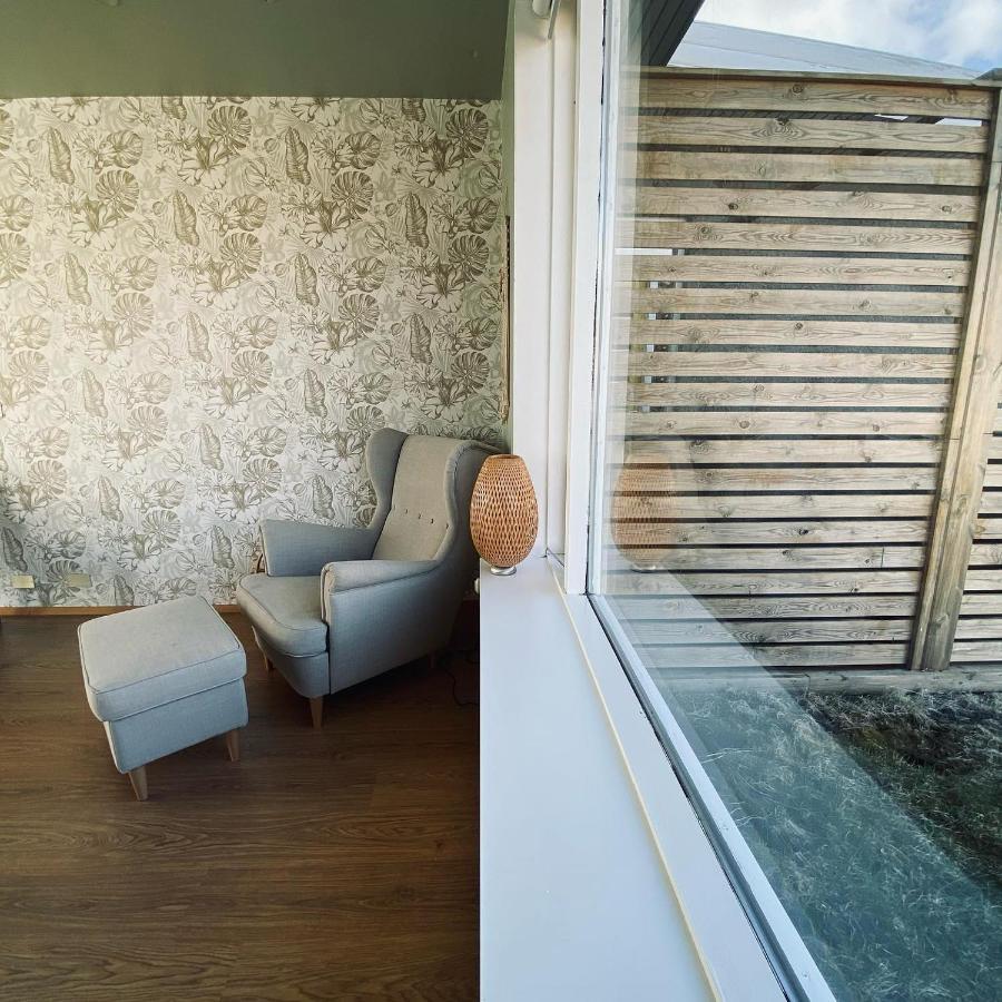 Guesthouse Stekkabol Patreksfjordur エクステリア 写真