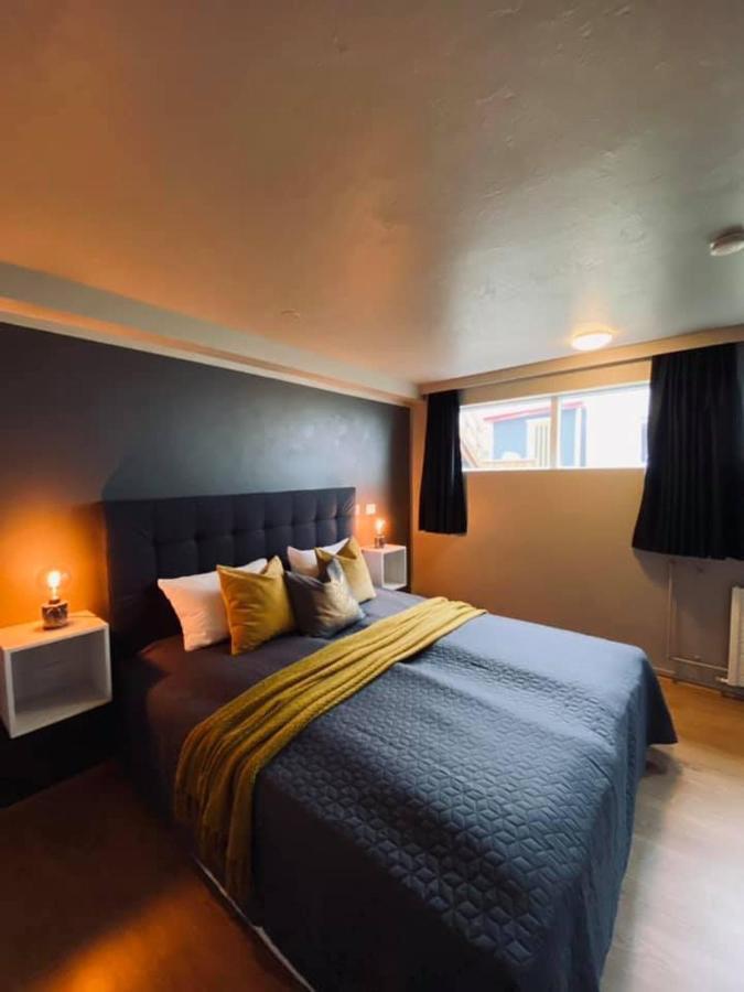 Guesthouse Stekkabol Patreksfjordur エクステリア 写真