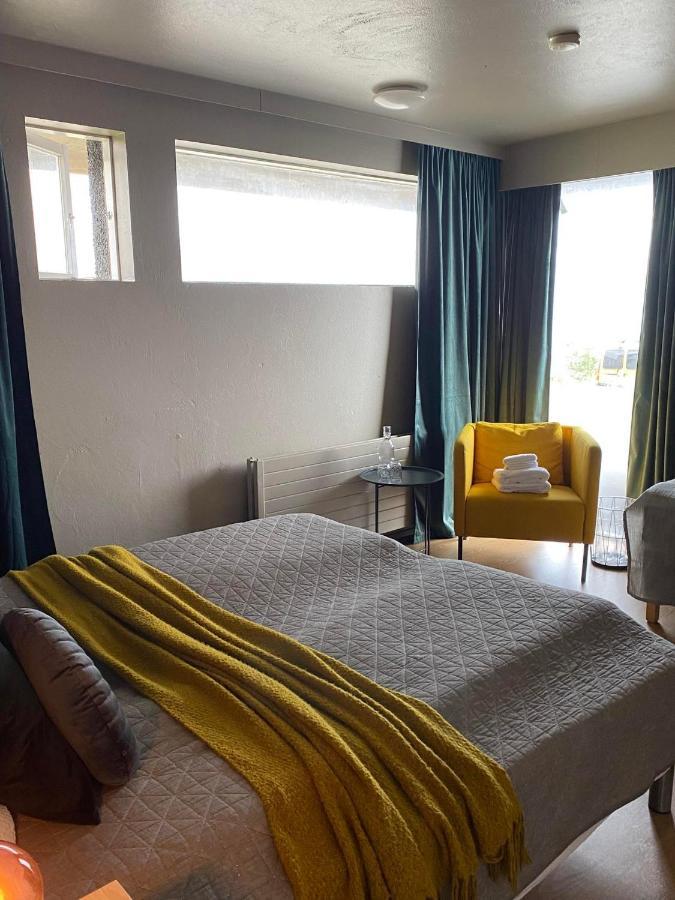Guesthouse Stekkabol Patreksfjordur エクステリア 写真