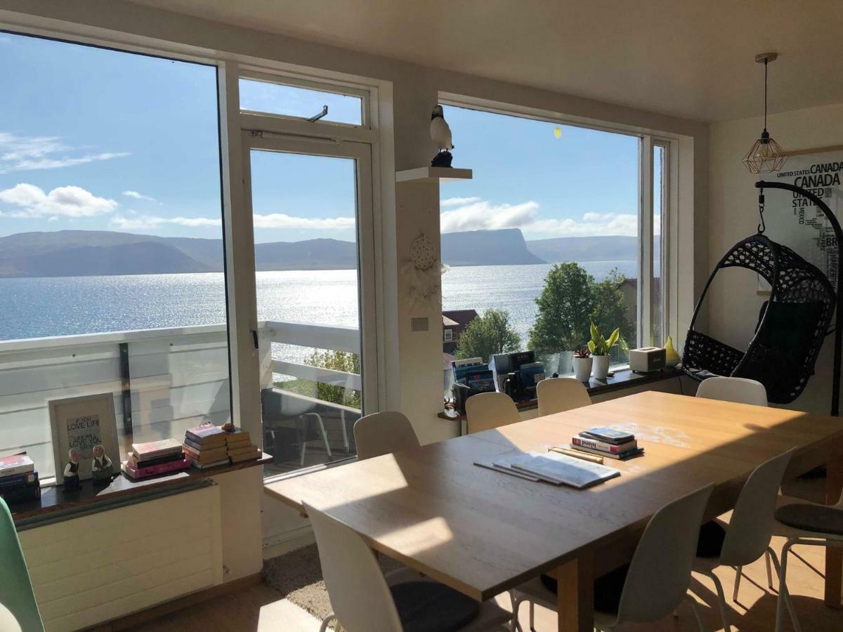 Guesthouse Stekkabol Patreksfjordur エクステリア 写真